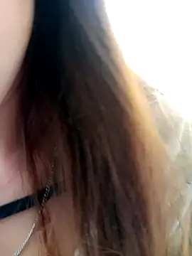 Chat +18 de little-effy ao vivo