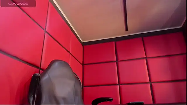 Jeff_Black99: онлайн-секс-чат