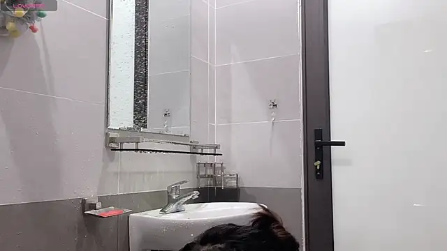 XXX chat uživo modela El-Ryx