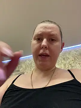 ISSexyのウェブカメラショー