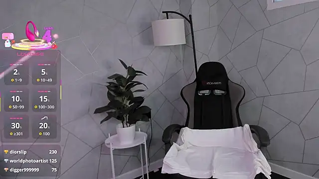 Joann_Shermann Chat XXX in diretta