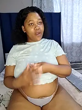 SweetJuicyPussy97 Chat XXX in diretta