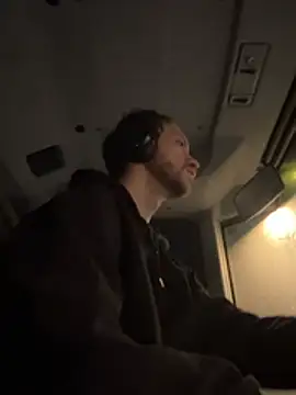 Dirty_Dino – webcam-show