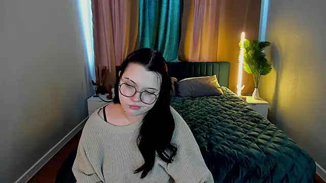 Kira_G0ld – Naživo XXX chat