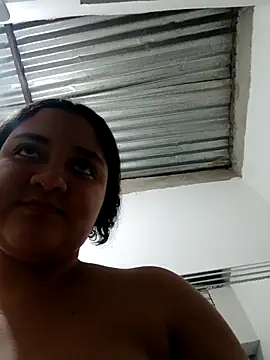 Chatroom XXX en direct de Liancy