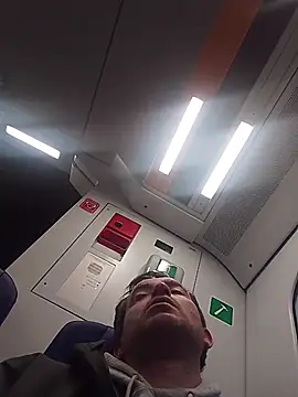 openlegsforyou 网络视讯表演