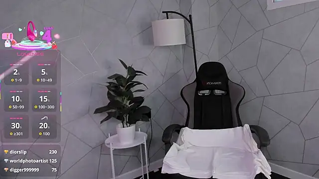 Joann_Shermann: онлайн-секс-чат