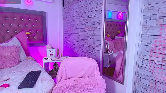 Živý XXX chat Bonn_Glow