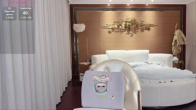 yuer2563: διαδικτυακό σόου στην κάμερα