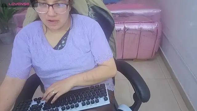 eva_smit_t: онлайн-секс-чат