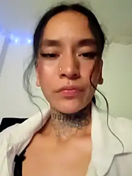 Chat XXX ao vivo de kataleya_23