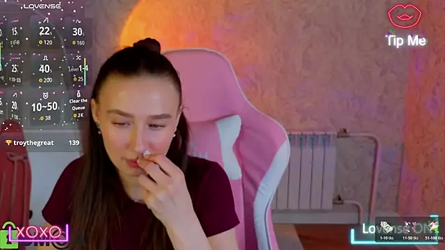 _Kiki_angel_: онлайн-секс-чат