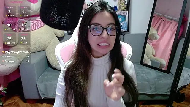 Онлайн чат XXX Maggie_Fox3