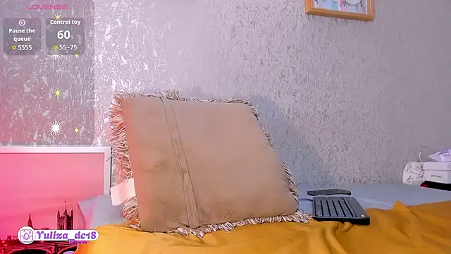 Luxury_Woman – Live XXX-chat