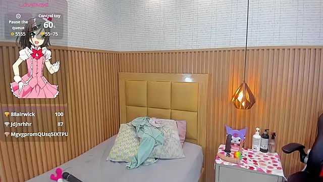 LOLAMAXI – Live XXX-chat