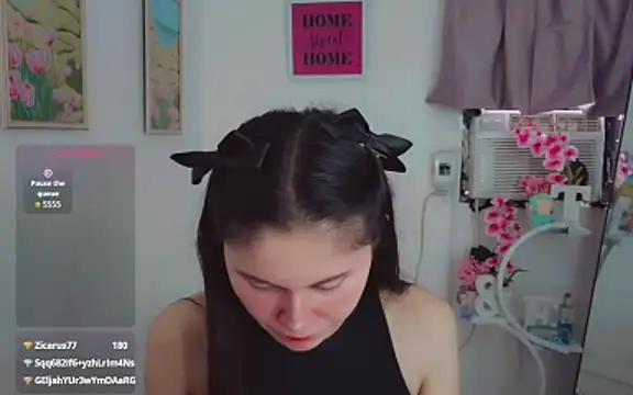 anne_smithe Show in webcam