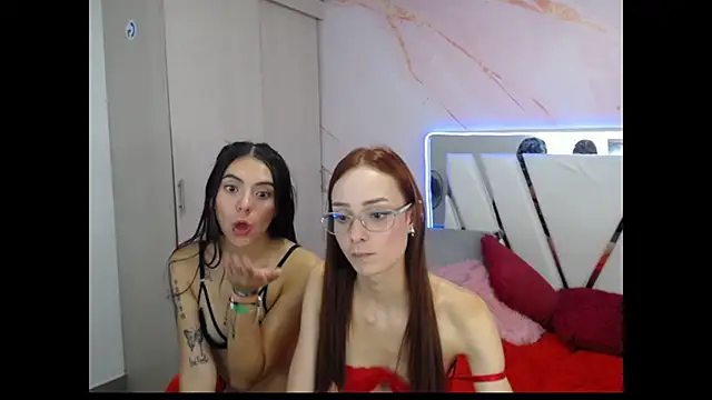 AmbarSxxx লাইভ XXX চ্যাট