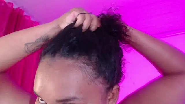 Evelyn_A's Live XXX Chat