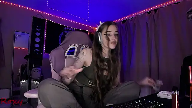 Sembang XXX Secara Langsung wet_dream_