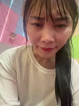 Chatroom XXX en direct de Lucky-baby077