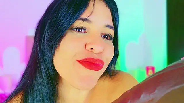 Chat XXX en directo de CharlootteEvans