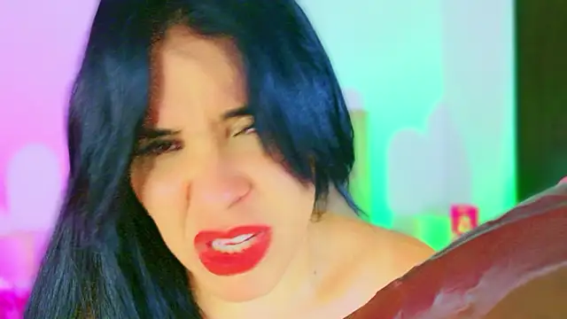 CharlootteEvans: онлайн-секс-чат