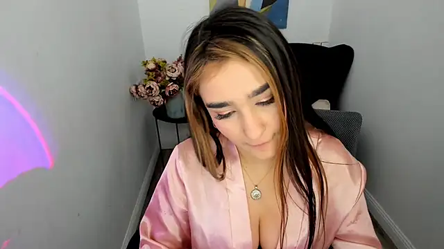 GoldenHeart_1 Live XXX-chat