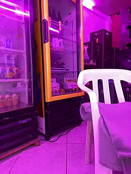 Hot_beauty__のライブXXXチャット