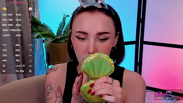 LianaFord Live XXX-chat