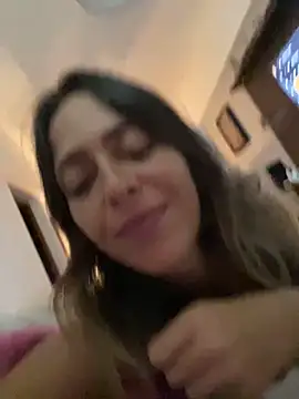 Gipoltergeist's Live XXX Chat