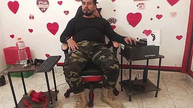 Sembang XXX Secara Langsung KalethBigDick