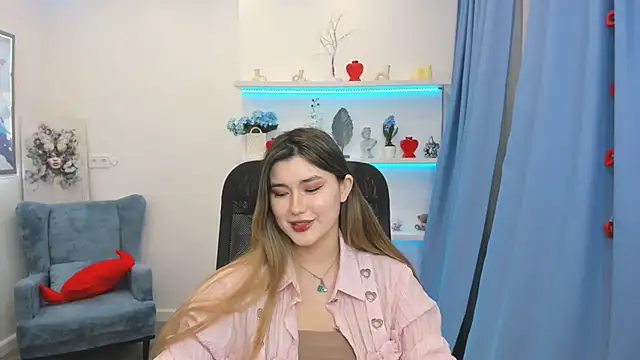 AnneTLi: онлайн-секс-чат