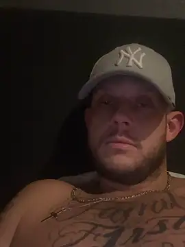 Chatroom XXX en direct de Geilalfaro