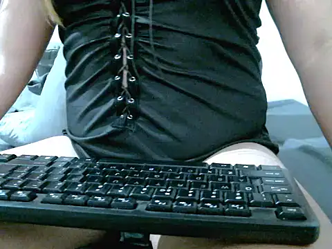 QUEEN_KHAYCE Live XXX-chat