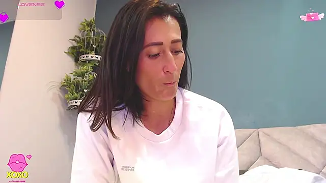 SharisWillian Chat XXX in diretta