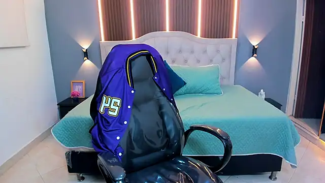 Tommy18__のライブXXXチャット