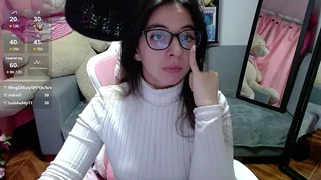 Chat +18 de Maggie_Fox3 ao vivo