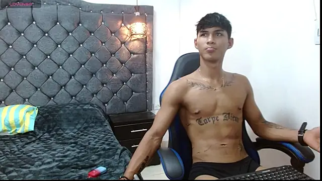 luka_big18's Webcam Show