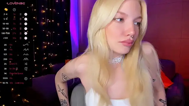 AnyaTaylor_: απευθείας συνομιλία ΧΧΧ