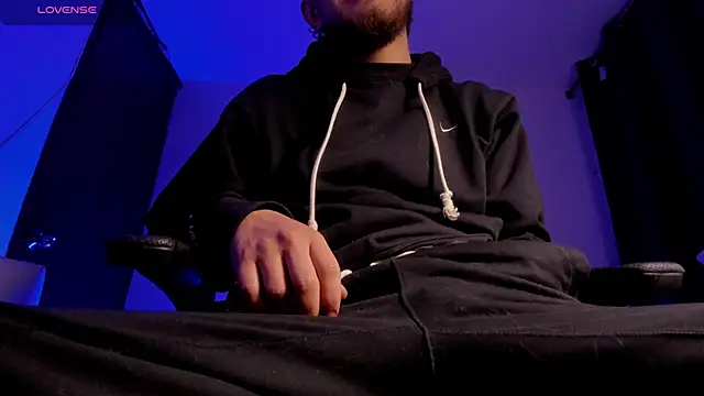 s_sven03: вебкам-шоу