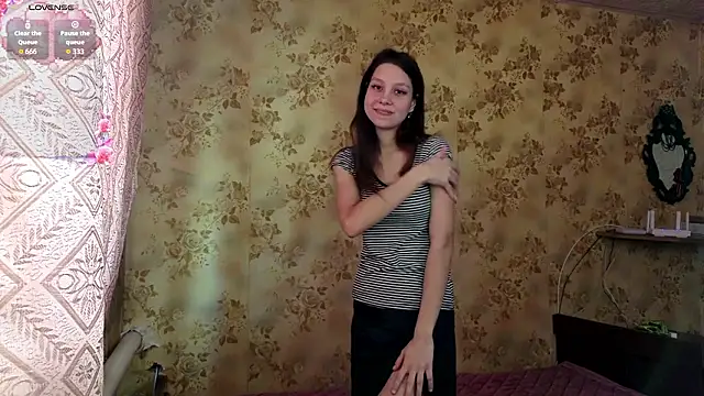 QutieDaSweet 现场XXX聊天