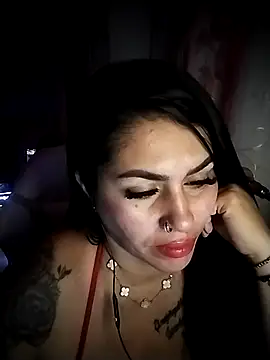 chelaqueen_n Live XXX chat