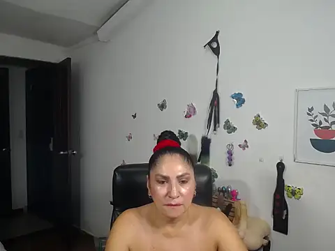 XXX chat uživo modela mature_bigboobs10