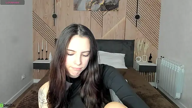 elise_robbie Chat XXX live