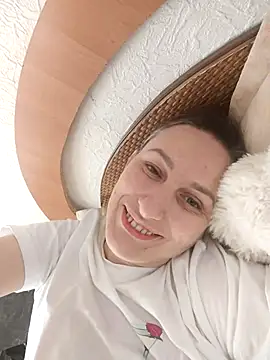 Yevgeshka-Milashka Live XXX-Chat