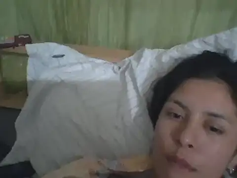 Itzella Show in webcam