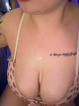 Chat XXX Live KellyMoors