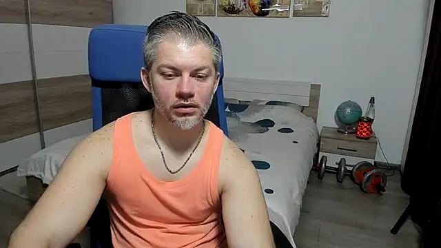 RobbyShawz Adlı Modelin Canlı XXX Sohbeti