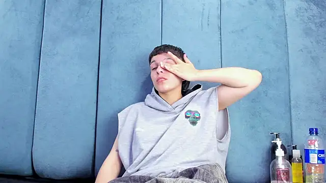 Megan_Thompson_ Live XXX-chat