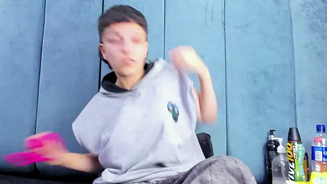 Chat +18 de Megan_Thompson_ ao vivo